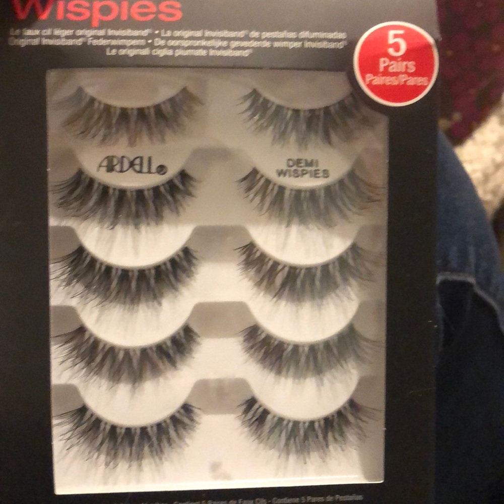 Lash fake